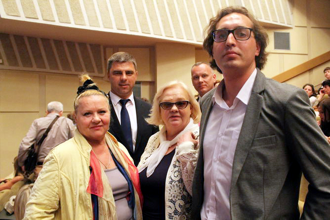 pesnyar tur05